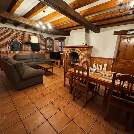 Villa La Casa De La Cebada à El Barraco Extérieur photo